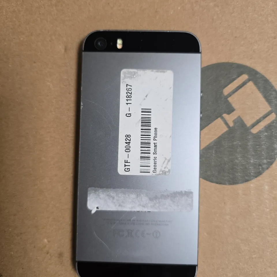 APPLE IPHONE 5S SMARTPHONE 