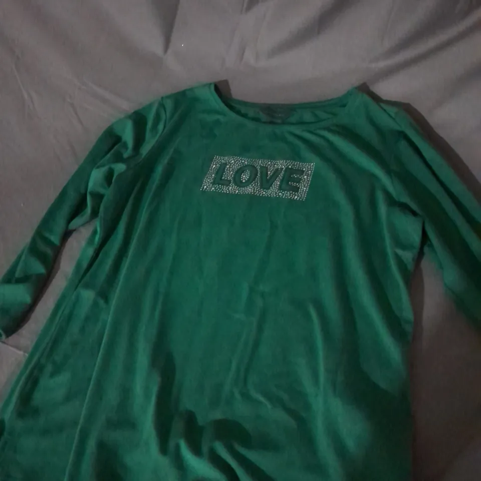 RUTH LANGSFORD LOVE TOP IN EMERALD SIZE M