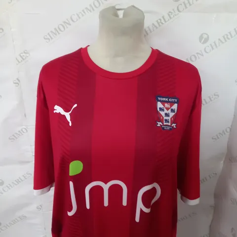 YORK CITY FC FOOTBALL JERSEY SIZE XL