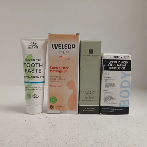APPROXIMATELY 18 ASSORTED COSMETIC ITEMS INCLUDING VARIOUS MAKES AND BRANDS - COLLECTION ONLY