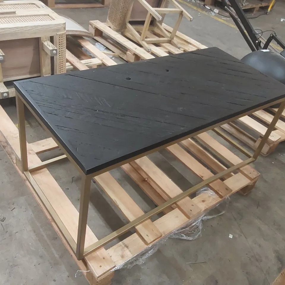 DESIGNER WOOD TOP COFFEE TABLE WITH METAL FRAME