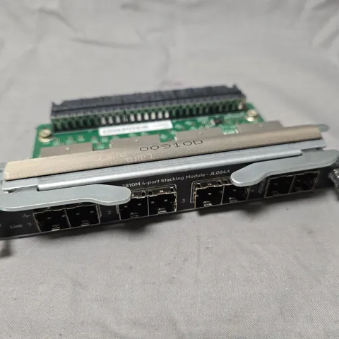 HP PROCURVE 3810M 4-PORT STACKING MODULE JL084A