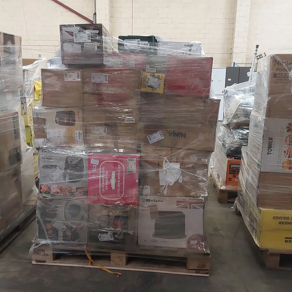 PALLET OF APPROXIMATELY 58 UNPROCESSED RAW RETURN HOUSEHOLD AND ELECTRICAL GOODS TO INCLUDE;