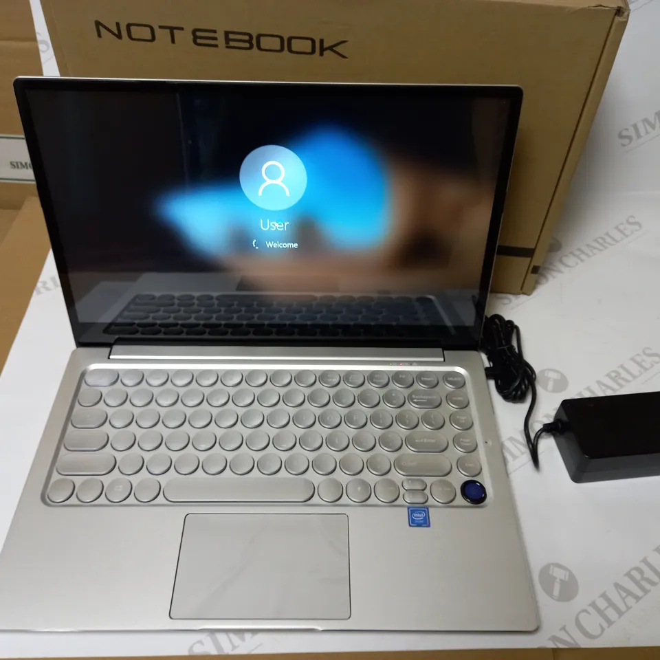 FRANKTECH LAPTOP APPROX. 14" SCREEN, SILVER 