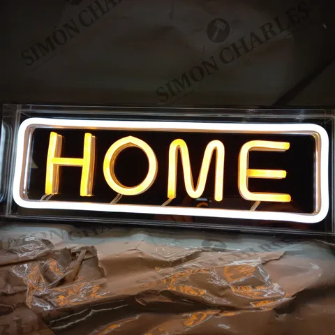 BUNDLEBERRY BY AMANDA HOLDEN NEON STYLE LED LIGHT