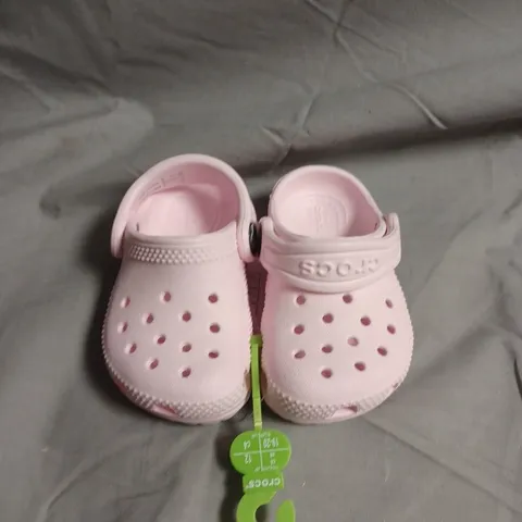 CROCS BABY SANDALS – PINK - UK SIZE C4
