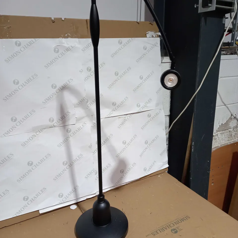 SERIOUS READERS ALEX DIMMABLE LED FLOOR LAMP [COLLECTION ONLY]