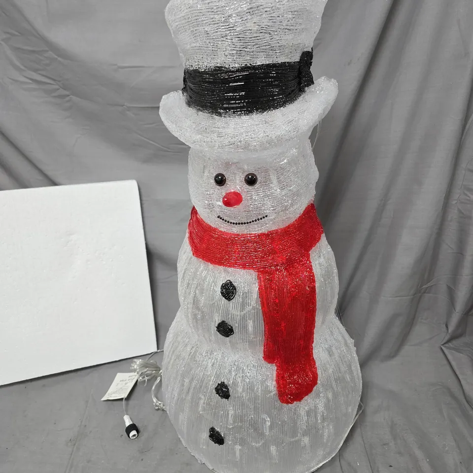 ACRYLIC OUTDOOR 70 CM LIGHT UP SNOWMAN