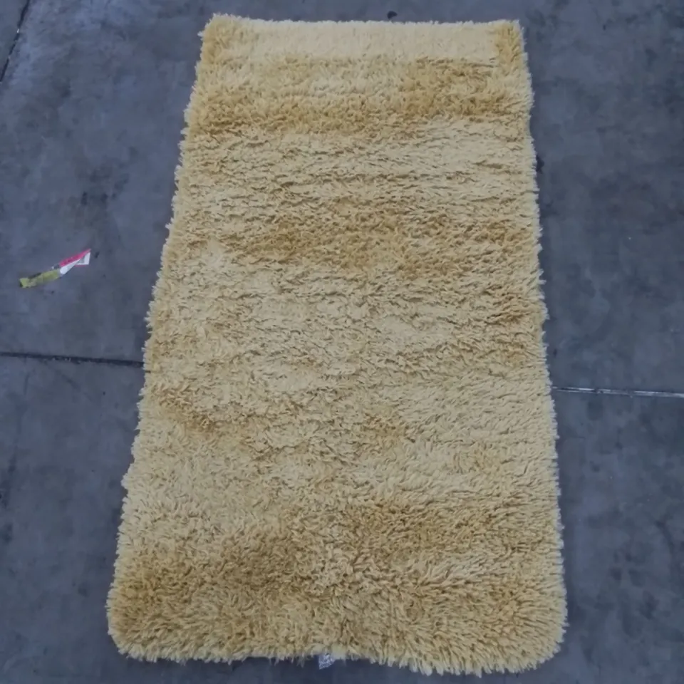 SALMA SHAGGY YELLOW RUG // SIZE: 80 X 150CM