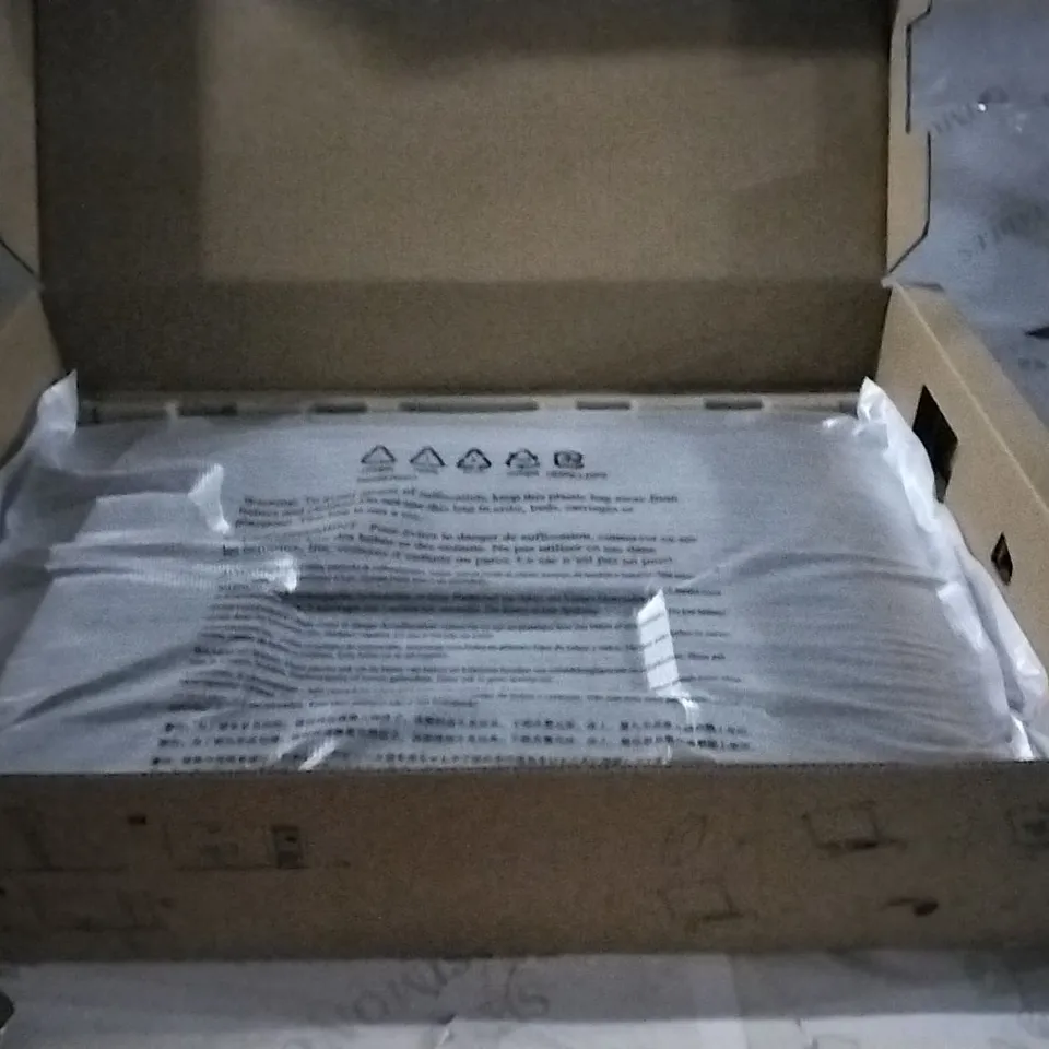 BOXED AOC 27 INCH LCD MONITOR 