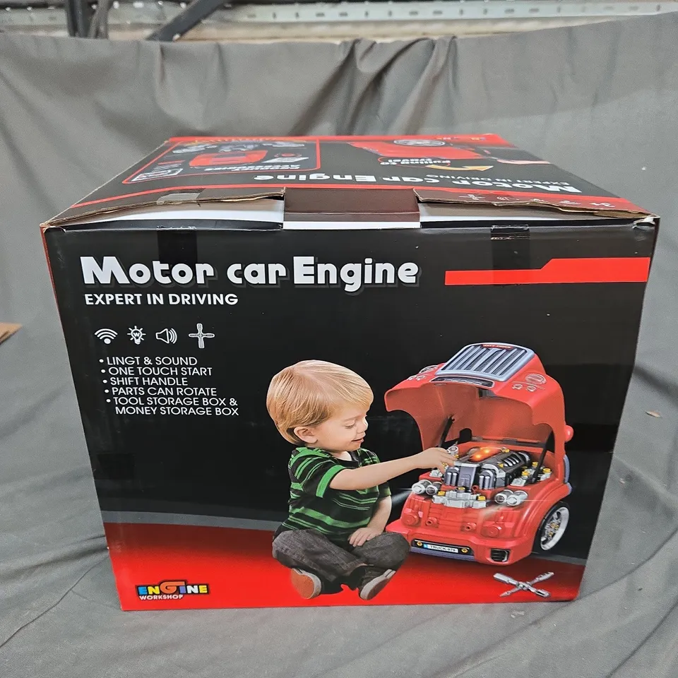 BOXED ENGINE WORKSHOP MOTOR CAR ENGINE PLAYSET