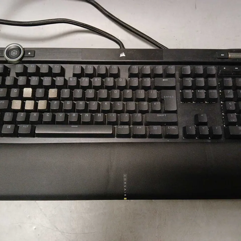 CORSAIR K 100 RGB MECHANICAL GAMING KEYBOARD 