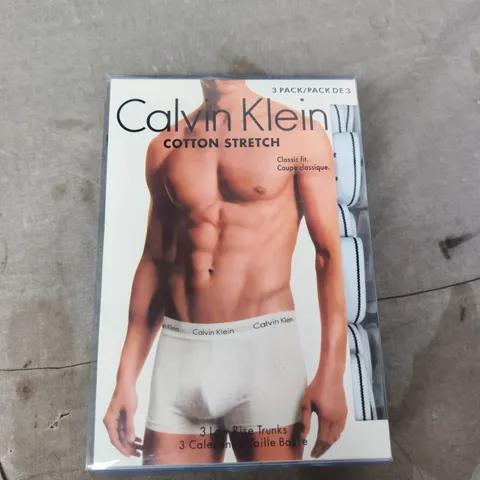 CALVIN KLEIN COTTON STRETCH TRUNKS – 3 PACK - SIZE M