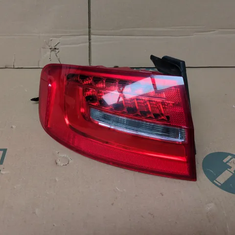 2013 AUDI A4 B8 8K2 TAILLIGHT (LEFT OUTER) 8k5 945 095 AC