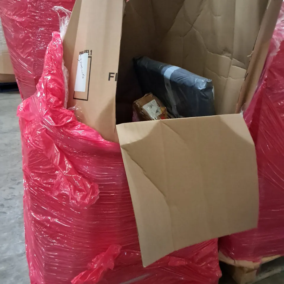 PALLET OF ASSORTED HOUSEHOLD ITEMS TO INCLUDE AIR FRYERS, BABY BATH SEATS AND CEILING LIGHT