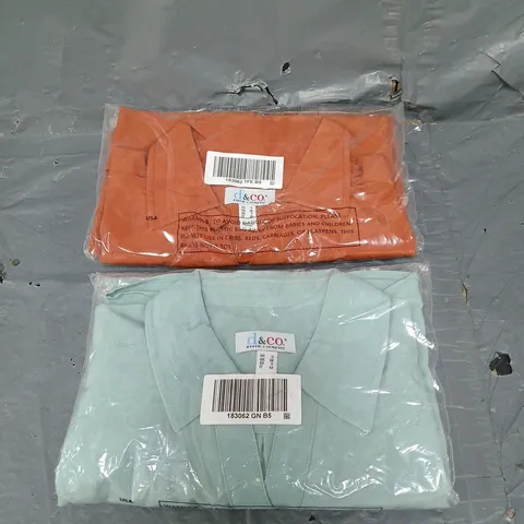 BOX OF APPROX 30 D&CO SHIRTS IN BURNT ORANGE/DUCK EGG BLUE SIZE M