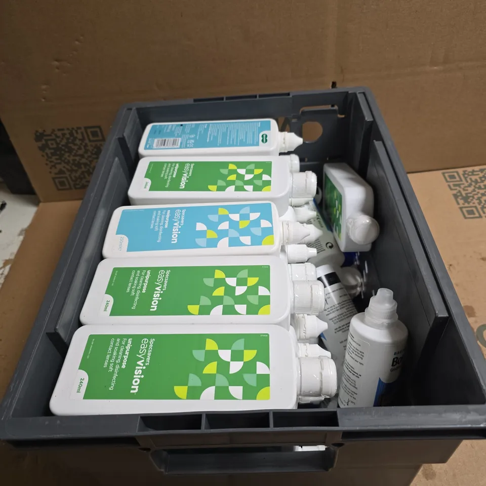 TOTE OF APPROXIMATELY 30 ASSORTED CONTACT LENS CLEANING PRODUCTS TO INCLUDE SPECSAVERS EASY VISION ETC