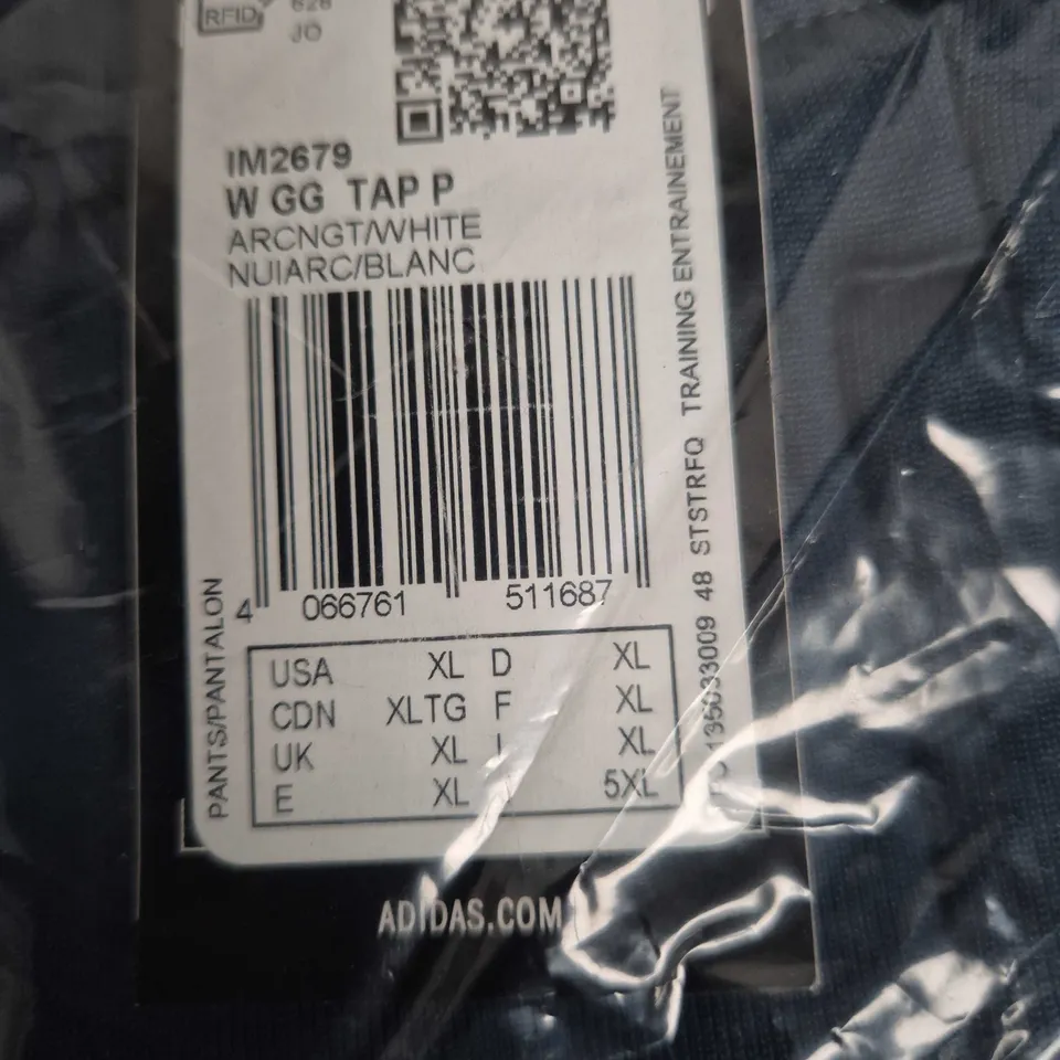 Adidas Navy Training Trousers – UK XL