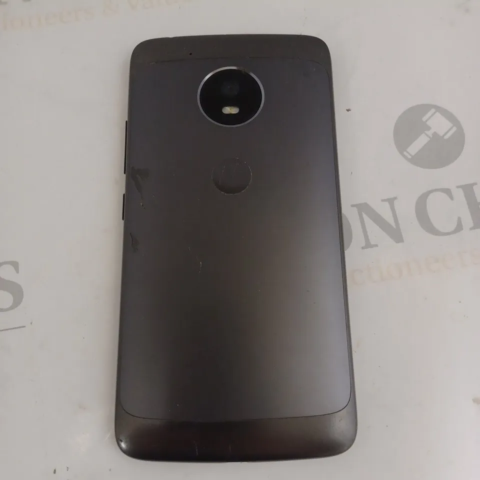 MOTOROLA MOBILE PHONE 