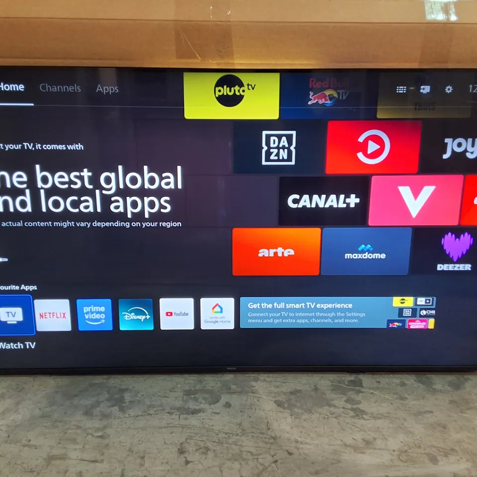 PHILLIPS 65" QLED 4K AMBILIGHT TELEVISION - 65PUS8500