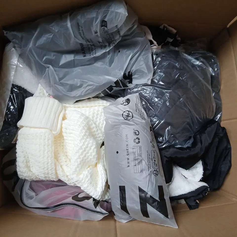 LARGE BOX OF ASSORTED CLOTHING ITEMS IN VARIOUS SIZES, STYLES AND COLOUR TO INCLUDE SWEATER, T-SHIRT, PANTS, ETC