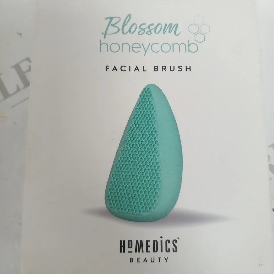 4 BOXED HOMEDICS BEAUTY BLOSSOM HONEYCOMB FACIAL BRUSH 