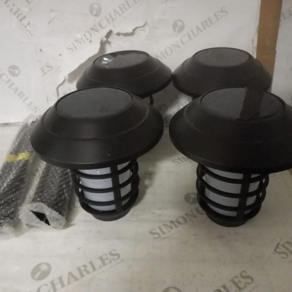 BELL & HOWELL SET OF 4 SOLAR 21 LUMENS DUAL FUNCTION FLAME/ WHITE STAKE LIGHTS