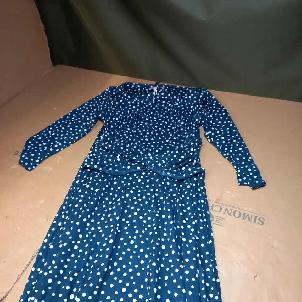WOMENS BRAVISSIMO OLIVIA DRESS SIZE 10