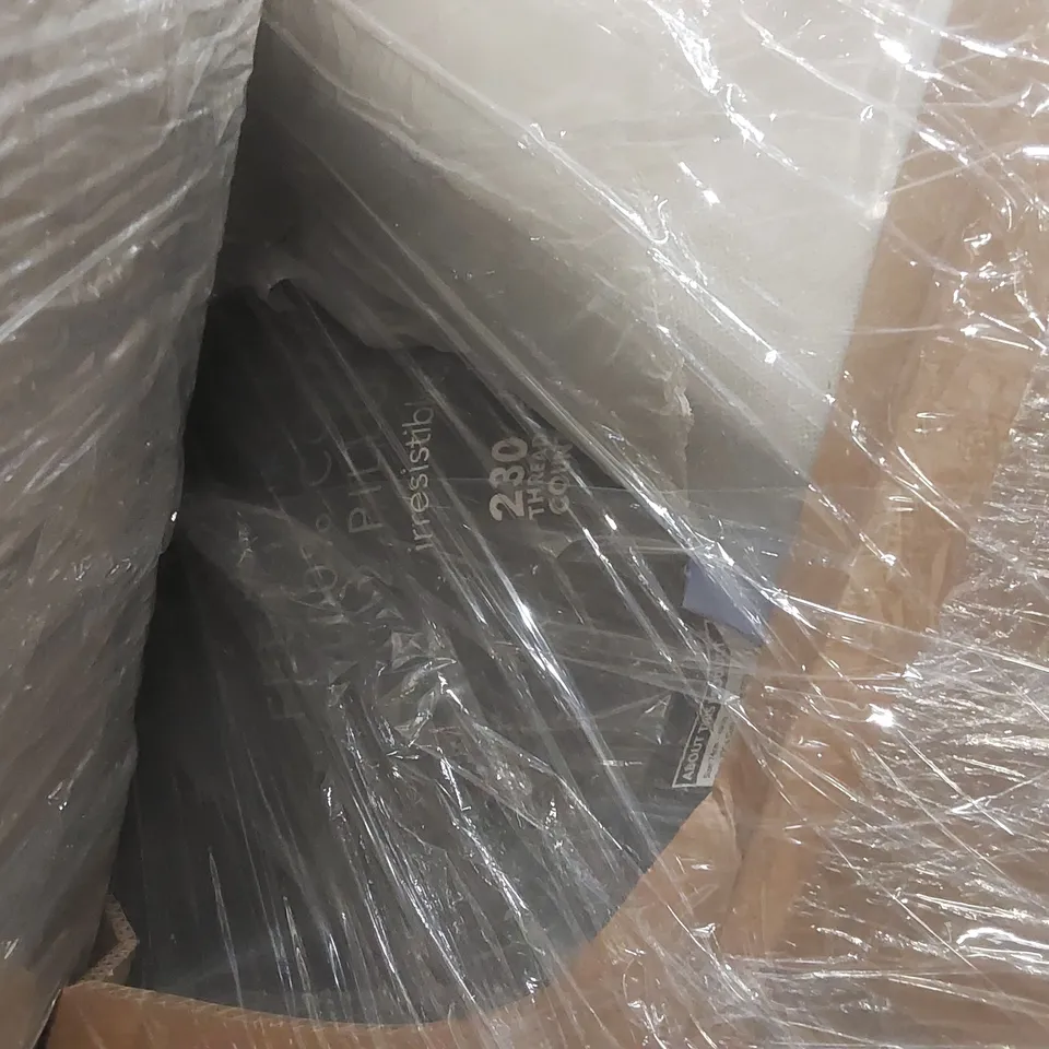PALLET CONTAINING A LARGE QUANTITY OF ASSORTED BEDDING INCLUDING: PILLOWS, COT MATTRESS ECT