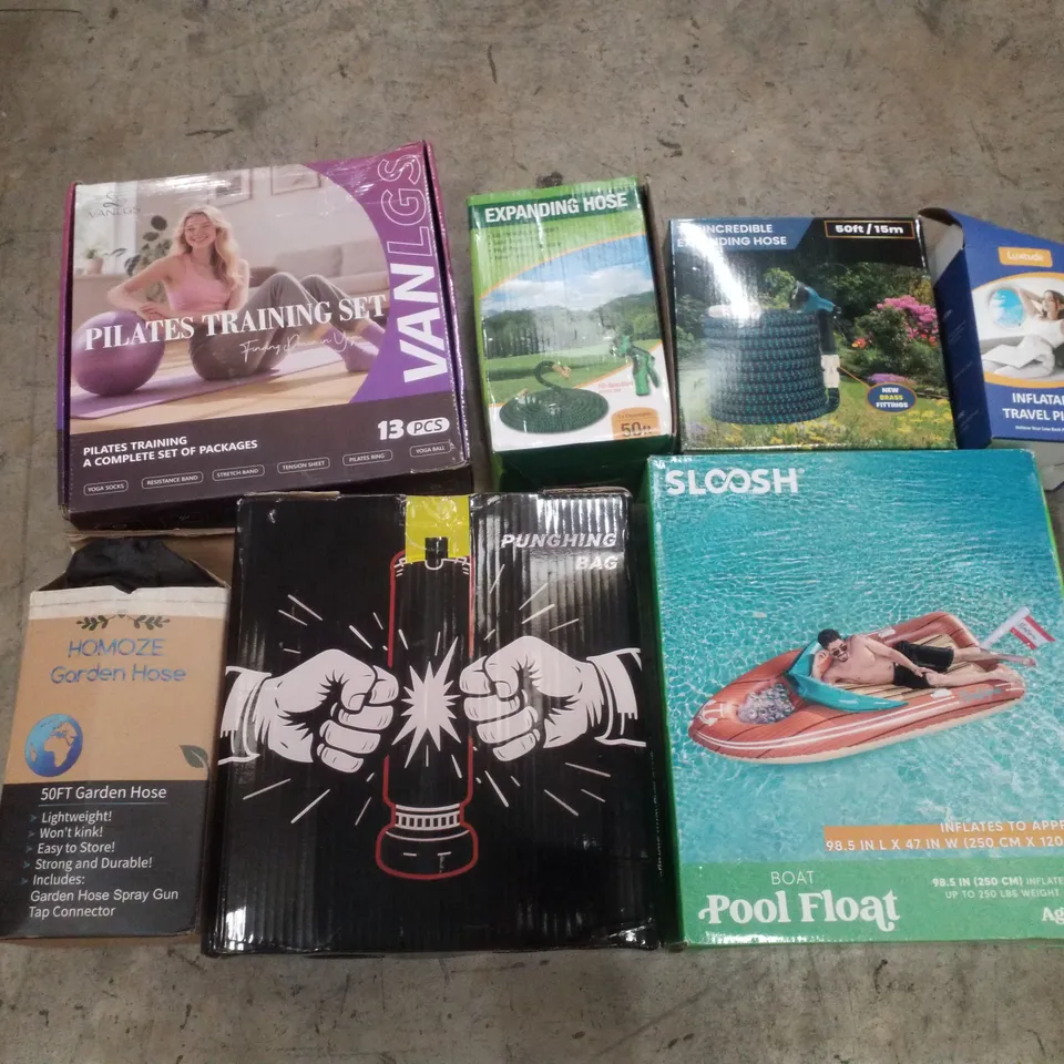 PALLET CONTAINING ASSORTED GARDEN HOSES & INFLATABLES