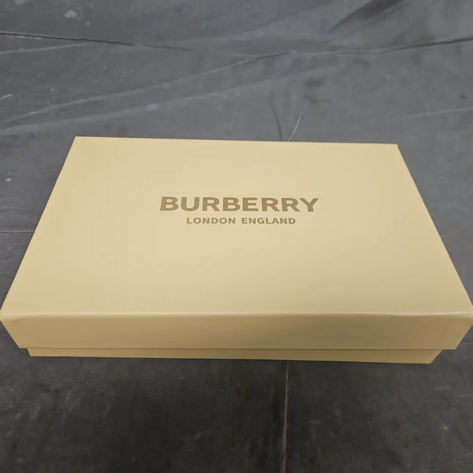BOXED BURBERRY WALLET AND BELT SET