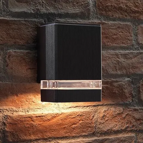 BOXED AURAGLOW INDOOR OUT-DOOR GARDEN WALL LIGHT WEATHERPROOF LANTERN BLACK