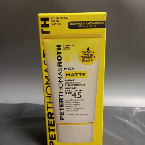 PETER THOMAS ROTH MAX MATTE BROAD SPECTRUM SPF 45 SUNCREEN