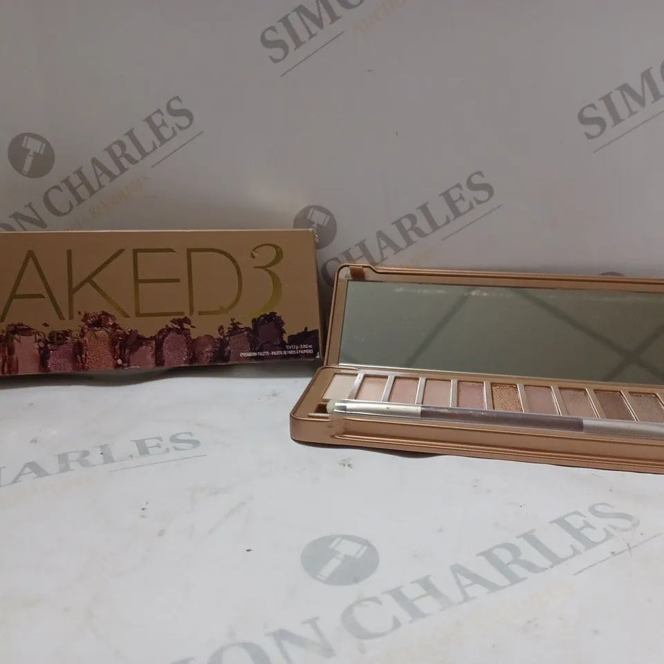 BOXED NAKED3 EYESHADOW PALETTE