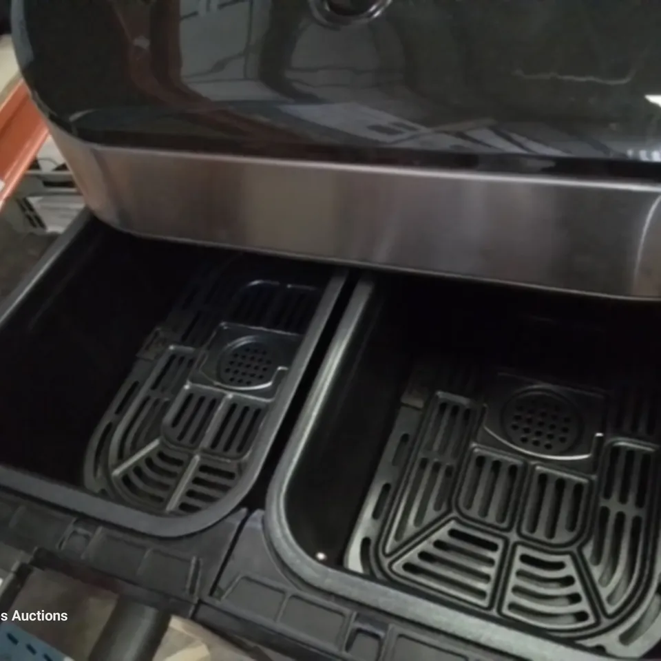 BOXED INSTANT VORTEX 8 IN 1 DUAL AIR FRYER 7.6L 