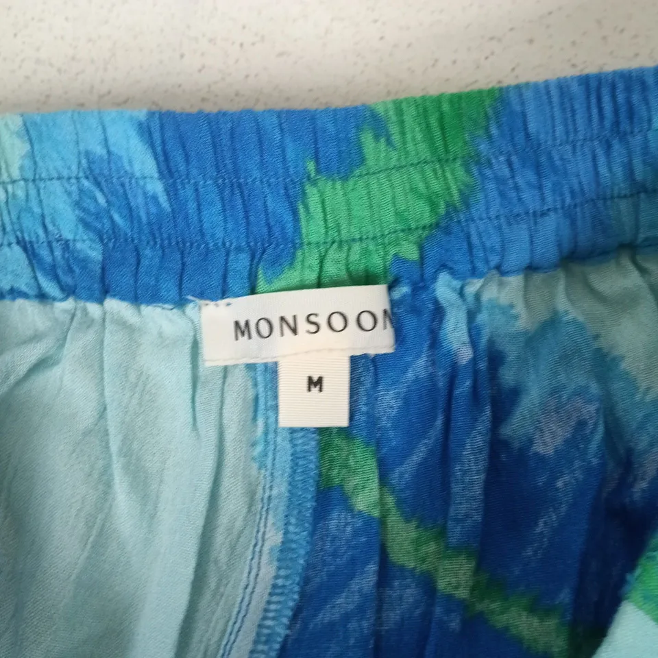MONSOON WOMEN'S SHORTS – BLUE & TEAL TIE-DYE PRINT – UK SIZE M