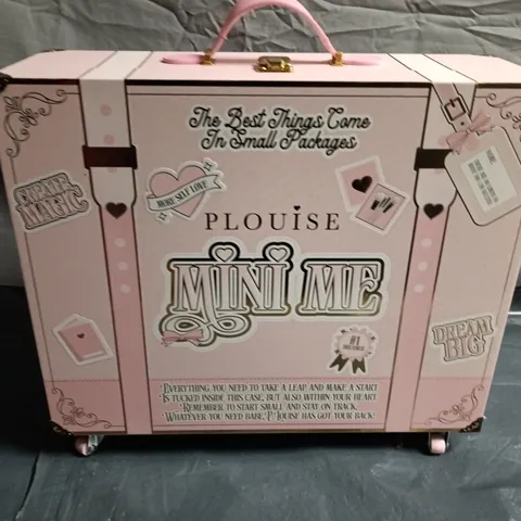 P LOUISE MINI ME MAKE-UP CASE 
