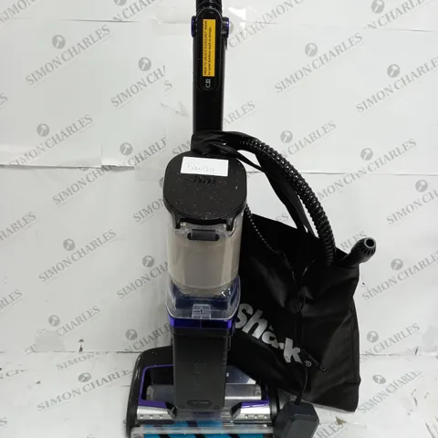 UNBOXED SHARK DUOCLEAN POWERFINS - COLLECTION ONLY 