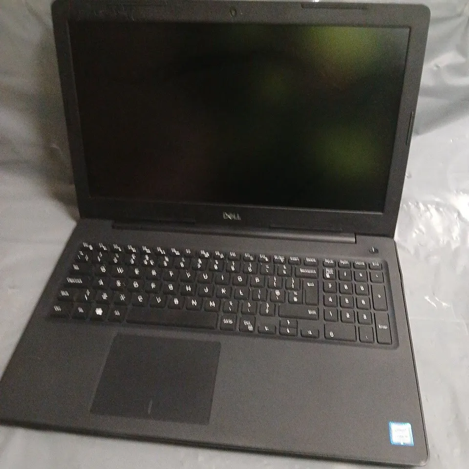 DELL LATITUDE 3590 LAPTOP 