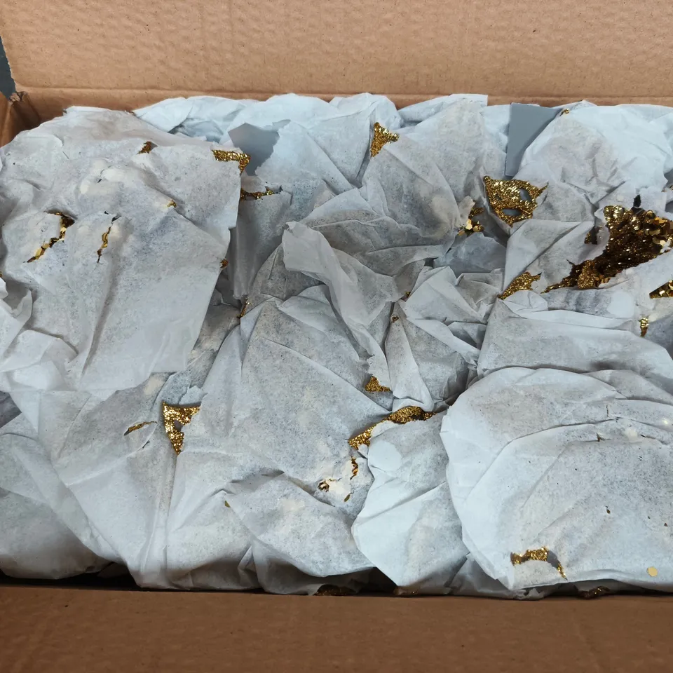 APPROXIMATELY 24 GISELA GRAHAM GOLD GLITTER POINSETTIA CLIP CHRISTMAS DECORATIONS