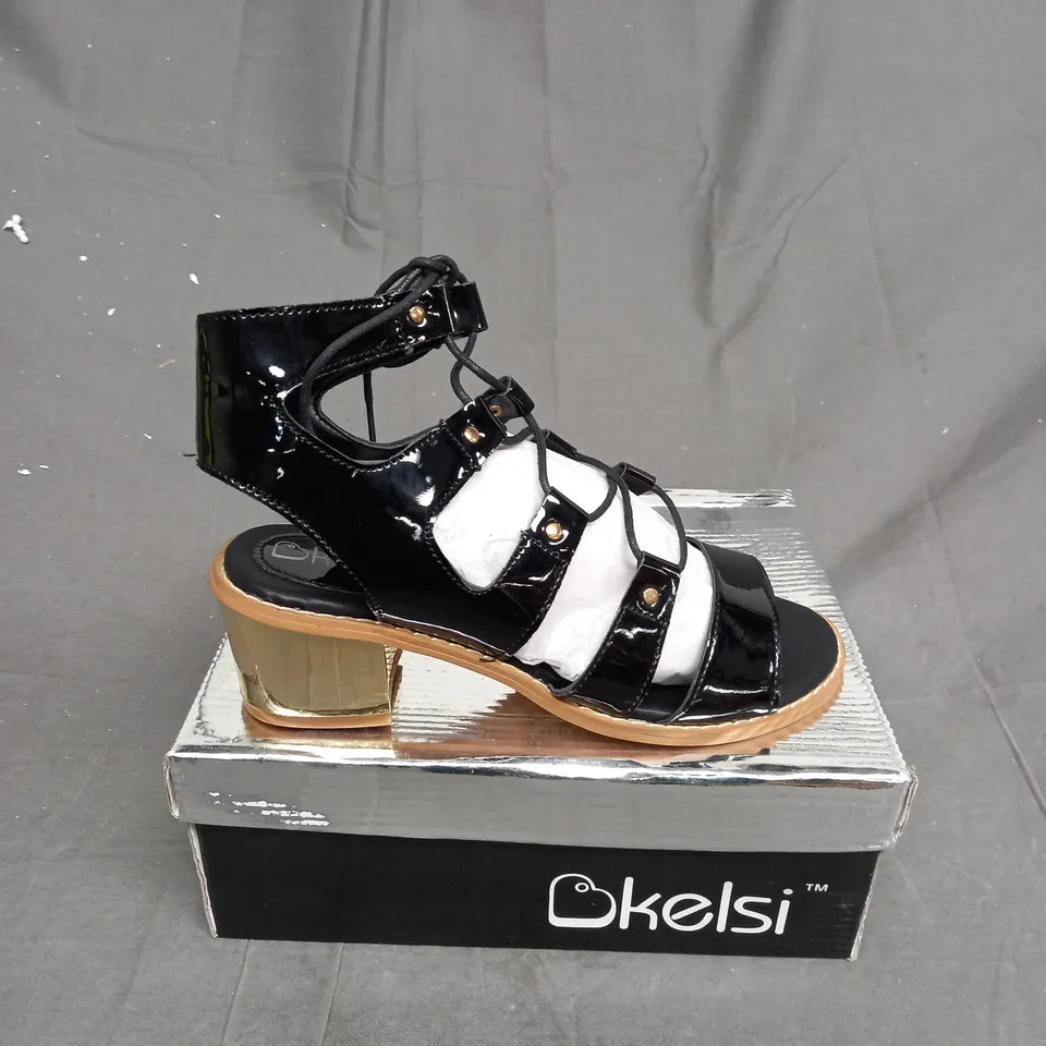 BOX OF APPROXIMATELY 11 BOXED WEDGED SANDAL SHOE IN VARIOUS SIZES