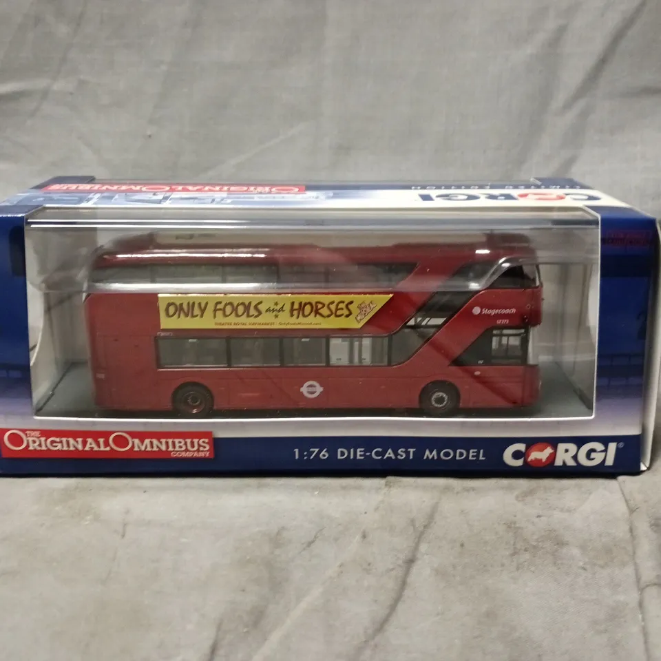 CORGI 1:76 DIE-CAST BUS – THE ORIGINAL OMNIBUS COMPANY LIMITED EDITION, 'ONLY FOOLS AND HORSES' LIVERY