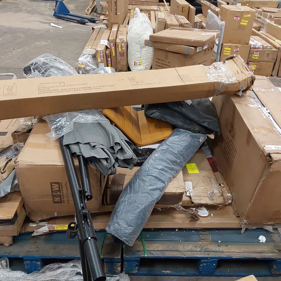 PALLET OF ASSORTED FURNITURE PARTS AND CONSUMER GOODS 