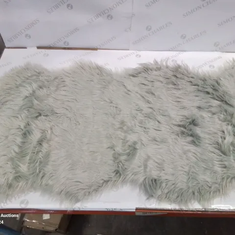 BRAND NEW PACO HOME 960 PLAYA DESIGN 55X160CM SHAGGY GREY RUG