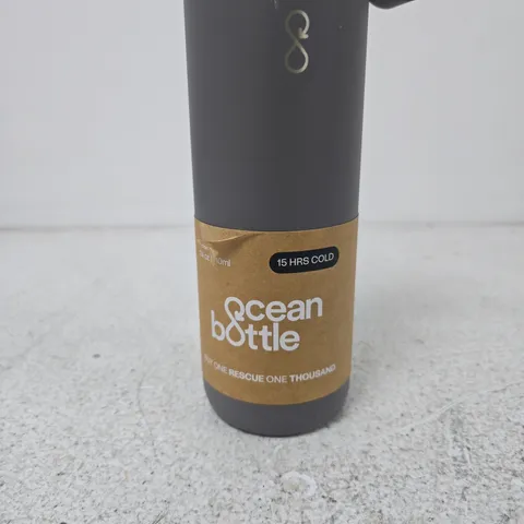 OCEAN BOTTLE STAINLESS STEEL WATER BOTTLE - BLACK, 24 OZ (710 ML)