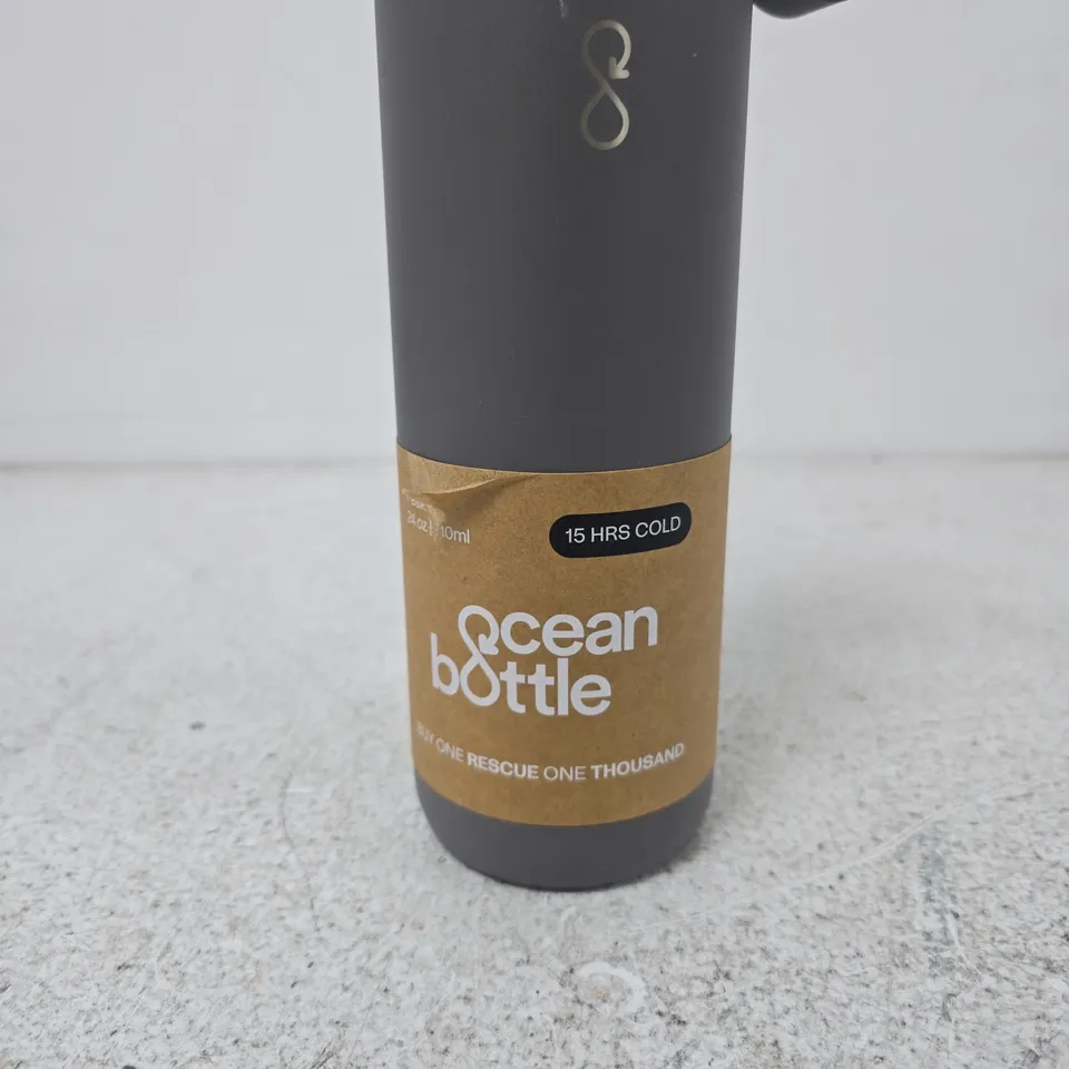 OCEAN BOTTLE STAINLESS STEEL WATER BOTTLE - BLACK, 24 OZ (710 ML)