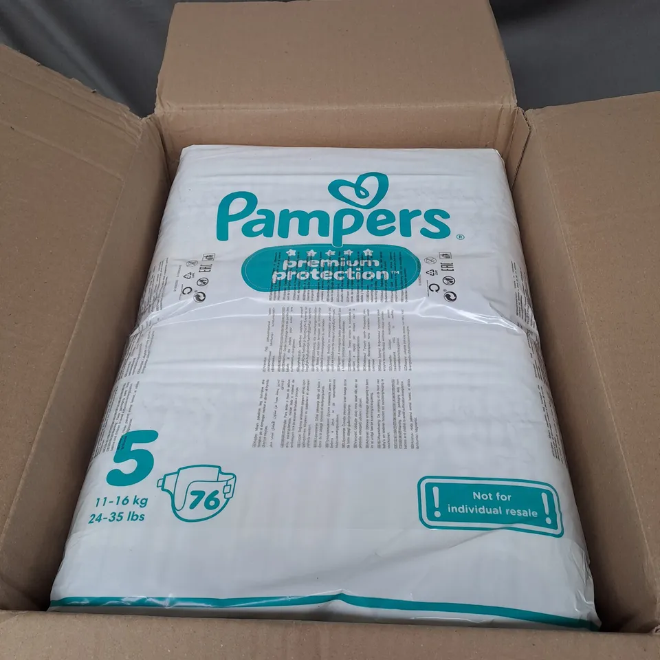 BOXED PAMPERS PREMIUM PROTECTION NAPPIES SIZE 5 152PCS