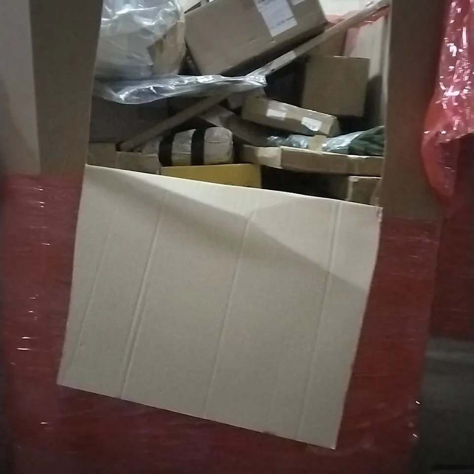 PALLET OF HOUSEHOLD ITEMS TO INCLUDE TRUNKI,WATER PURIFIER, VIBRATION PLATE, DANCE MAT AND OTHER ASSORTED ITEMS...