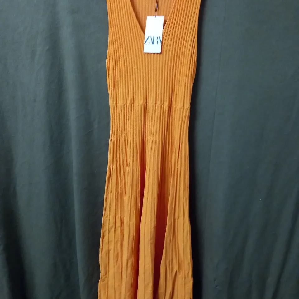ZARA SLEEVELESS DRESS - ORANGE - UK LARGE