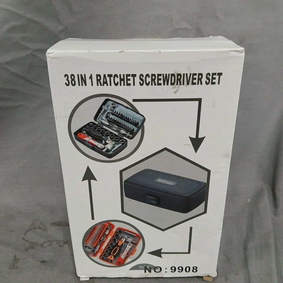 BOXED 38 IN 1 RATCHET SCREWDRIVER SET